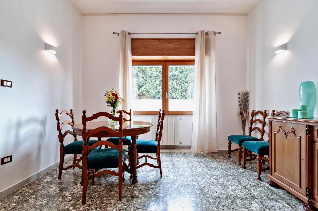 La Casa Di Julia Apartment Lecce Exterior foto