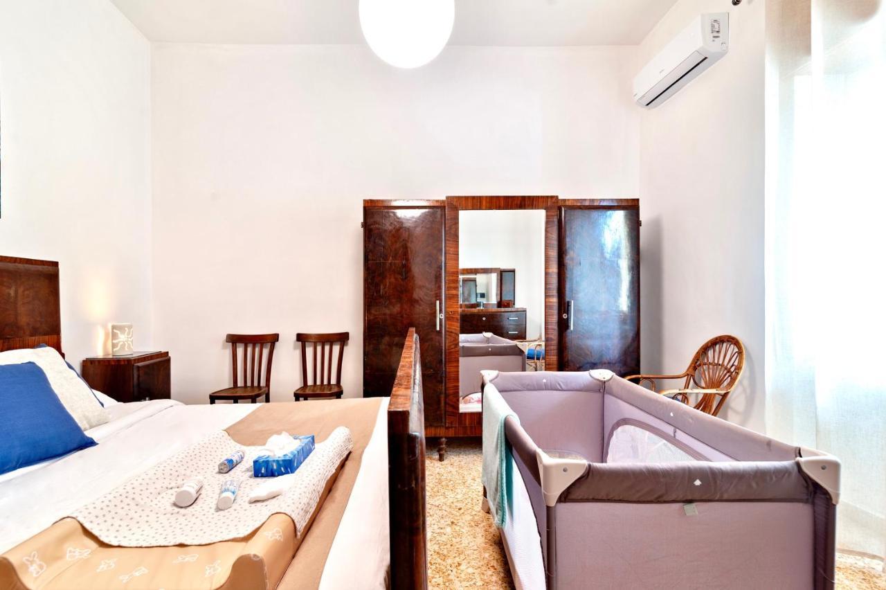 La Casa Di Julia Apartment Lecce Exterior foto